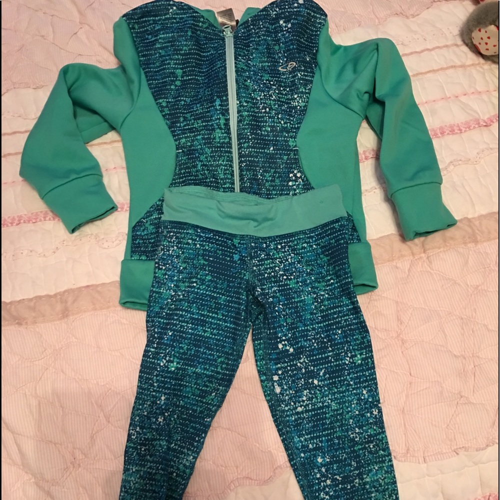 Sweatsuit